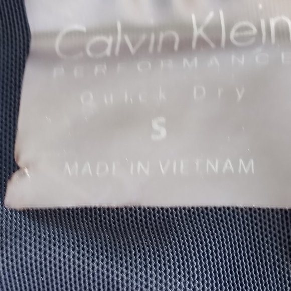 Calvin Klein Performance Quick Dri Long Sleeve Athletic Top - Picture 8 of 8